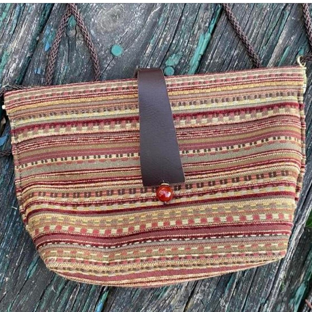 Boho Crossbody - Picture 2 of 4